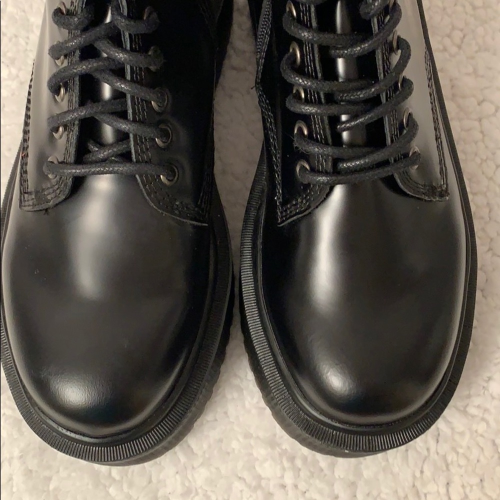 ⭐️SALE⭐️NEW-Jeffrey Campbell Sopas Lugged - Picture 9 of 13